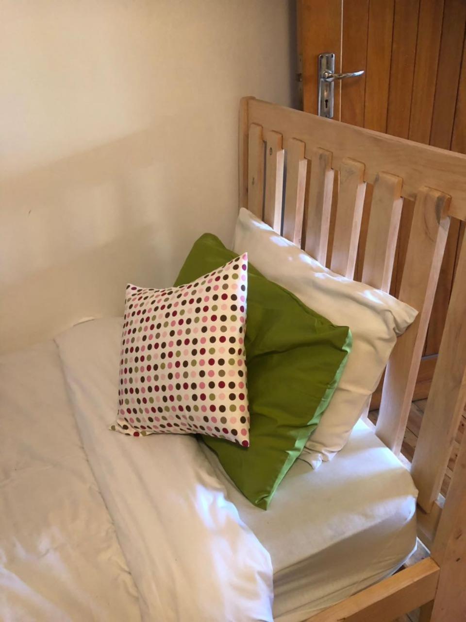 Aquarius Bed And Breakfast 杰弗里湾 外观 照片